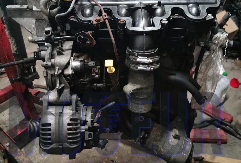 Moteur RENAULT MASTER OPEL MOVANO NISSAN INTERSTAR 2.5L DIESEL